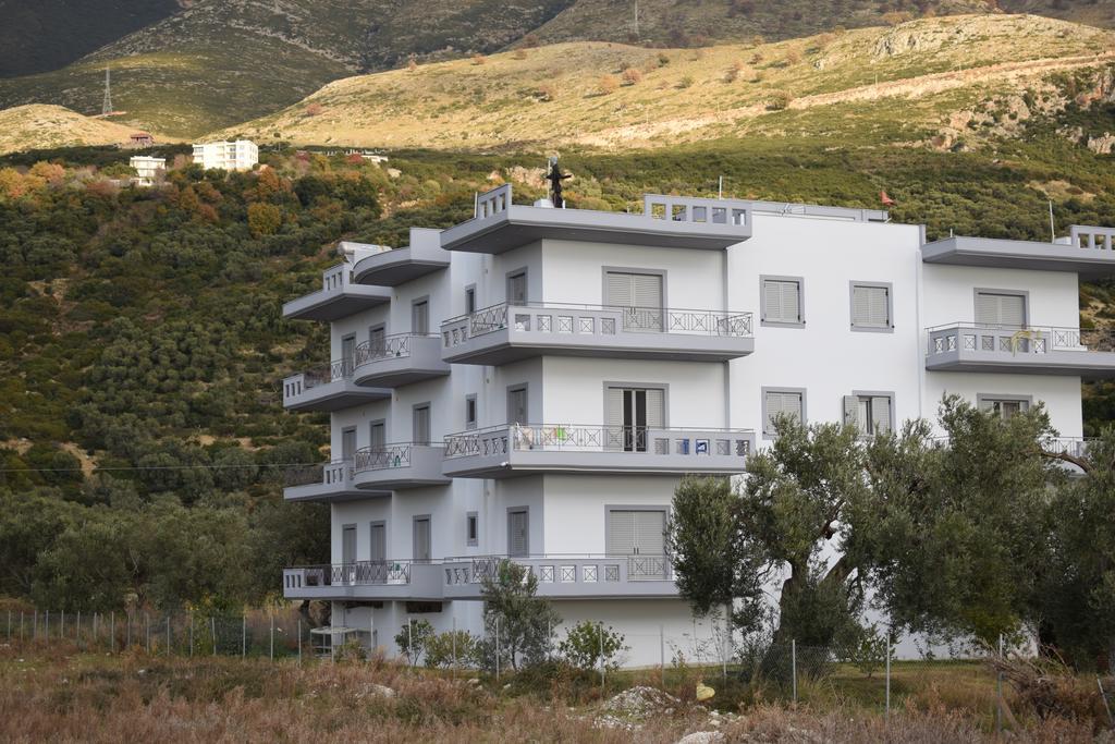 Vila Hadhri Борш Экстерьер фото