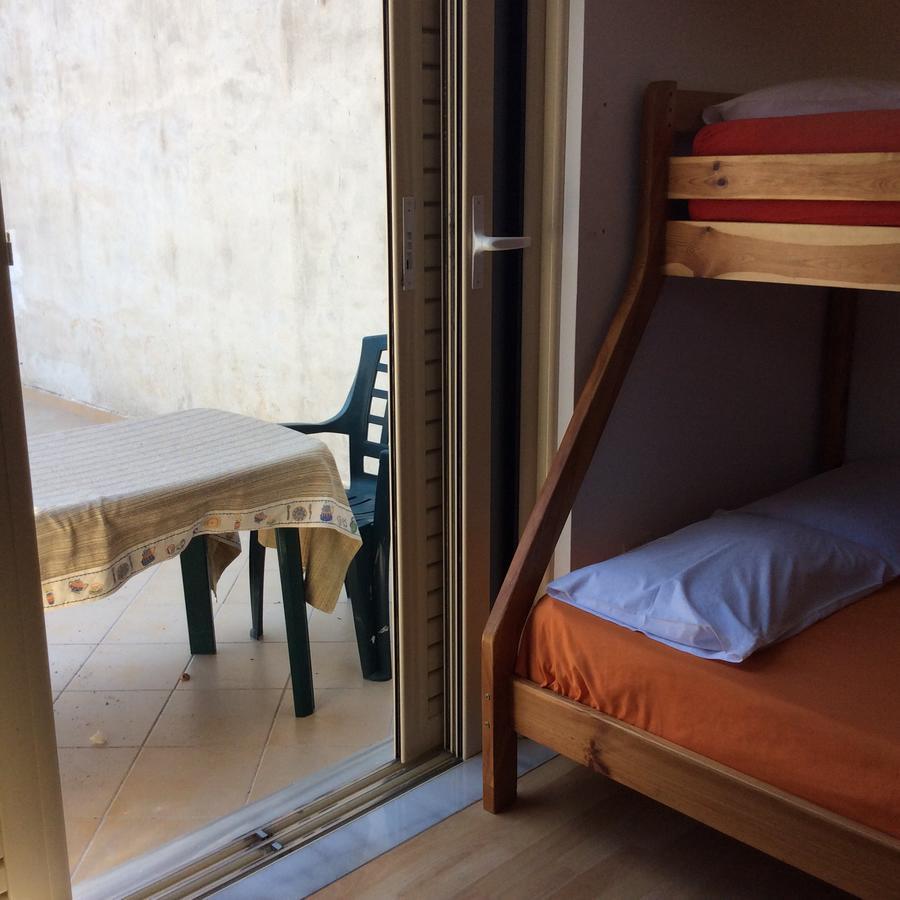 Vila Hadhri Борш Экстерьер фото