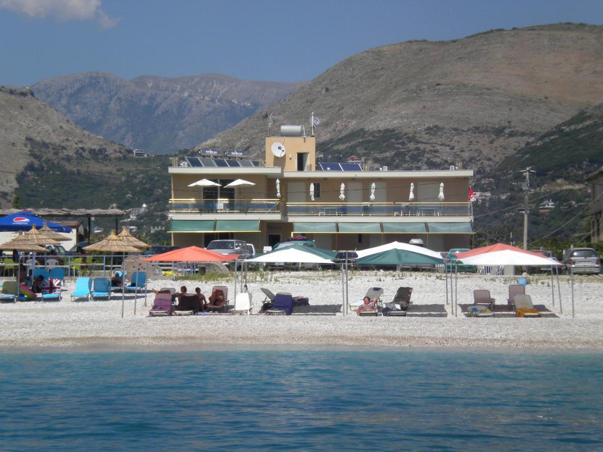 Vila Hadhri Борш Экстерьер фото