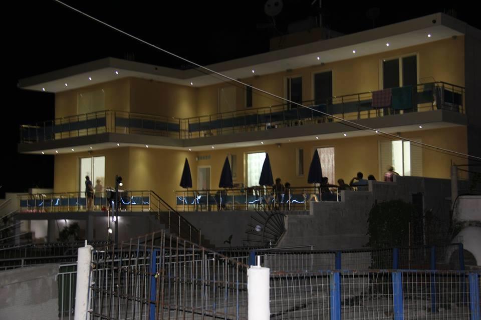 Vila Hadhri Борш Экстерьер фото